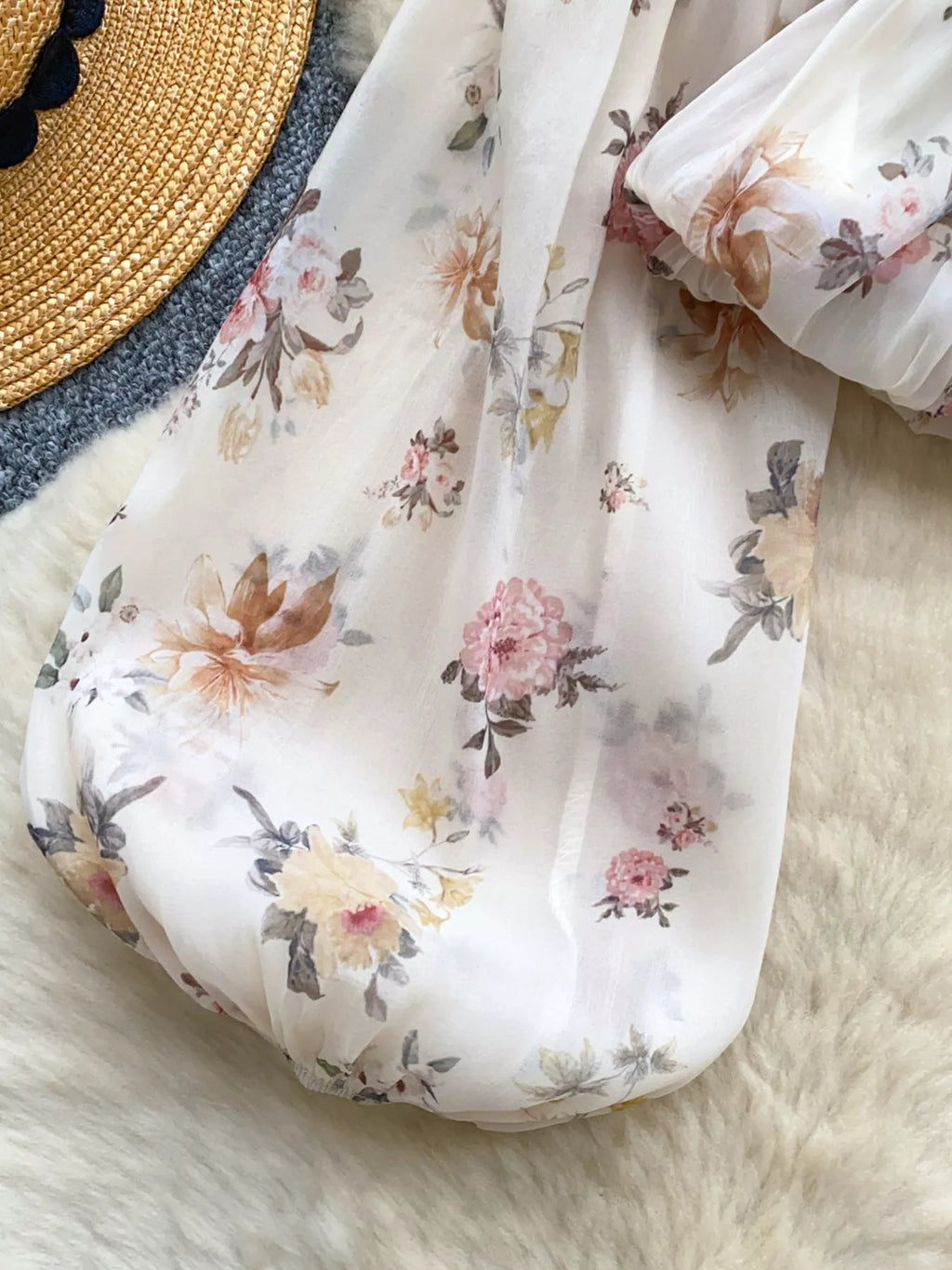 Floral Print Chiffon Balloon Sleeve Blouse