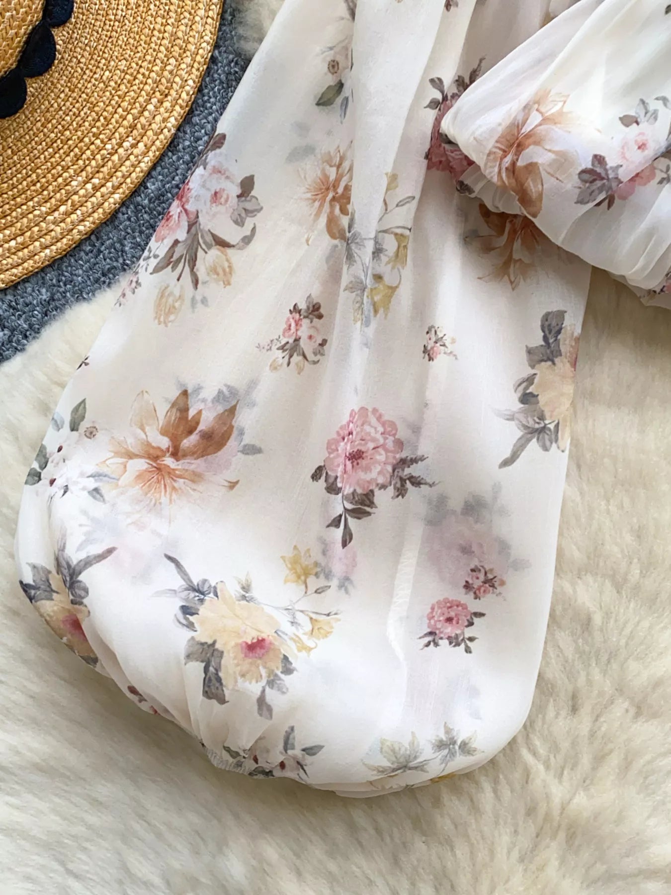Floral Print Chiffon Balloon Sleeve Blouse