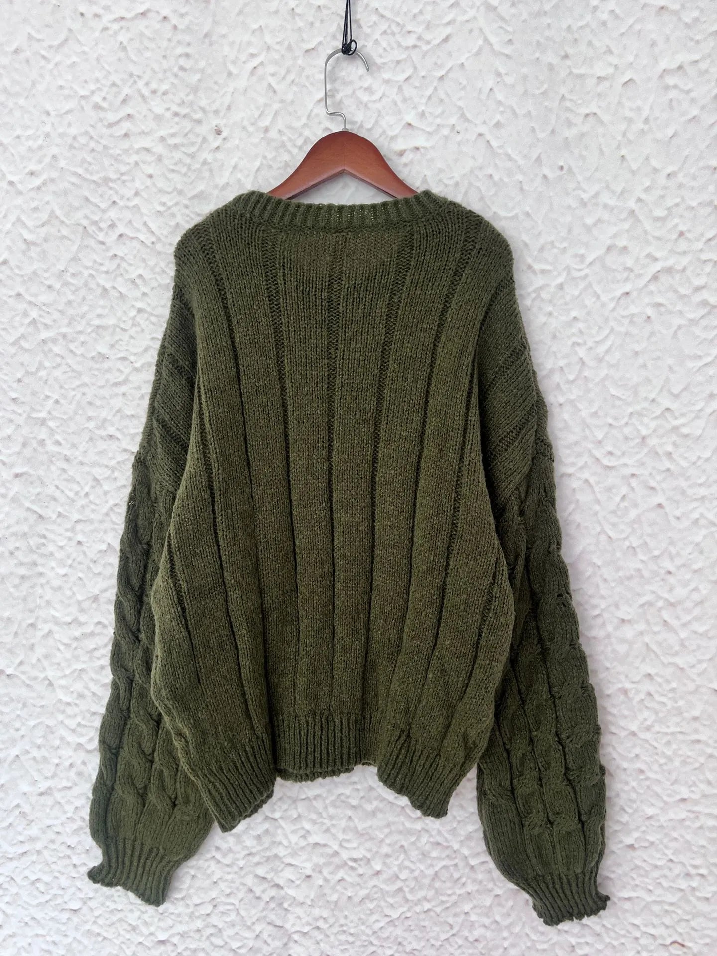 Cable Knit Long Sleeve Sweater