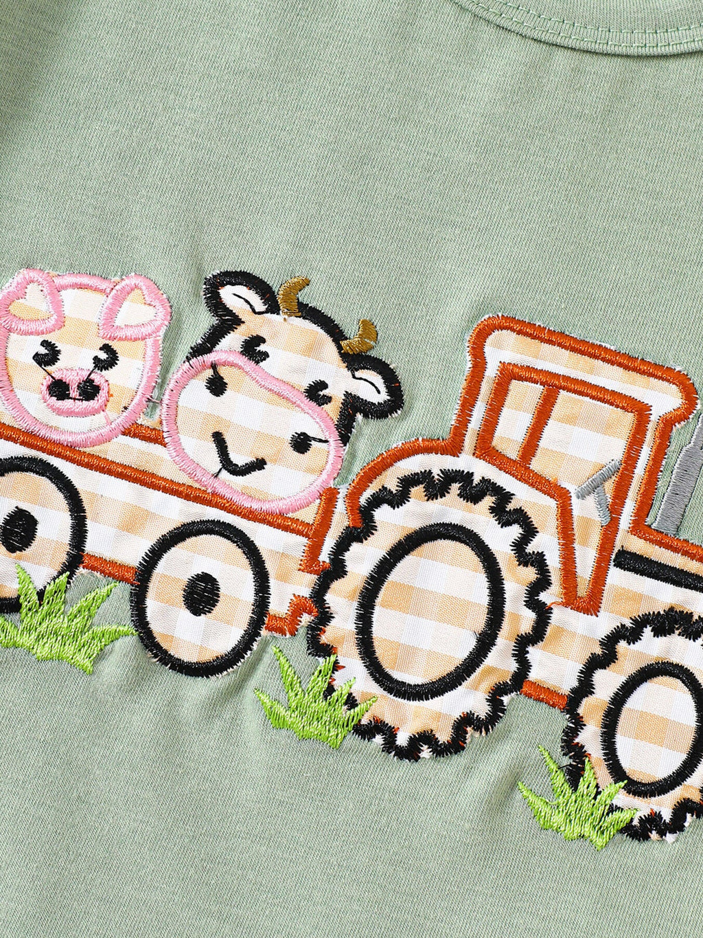 Children's Cartoon Tractor Embroidered Tee and Shorts Set