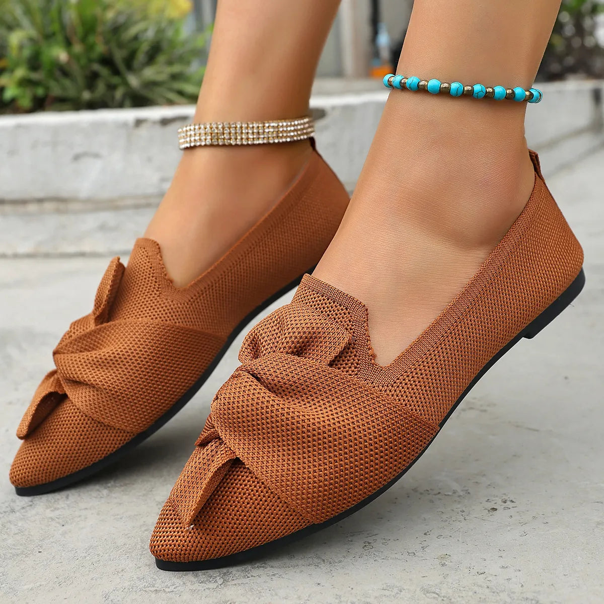Bow Point Toe Flats Slip-Ons