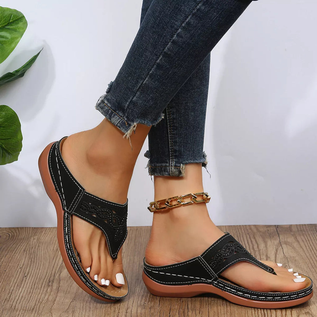 Casual Hollow-Out Thong Sandals