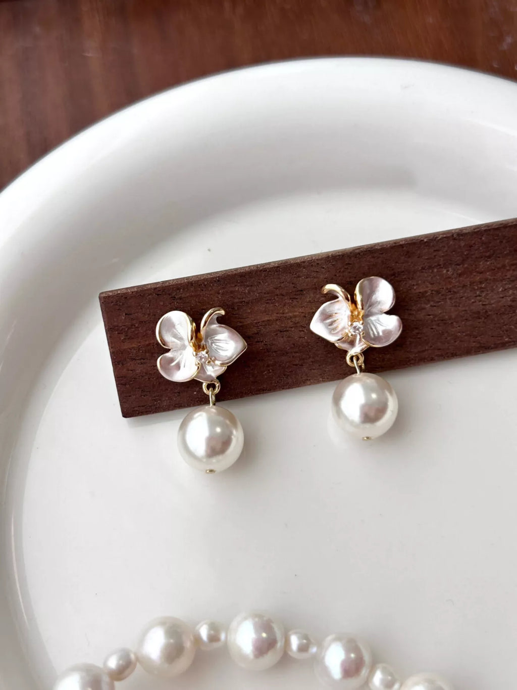 Floral Pearl Drop Earrings