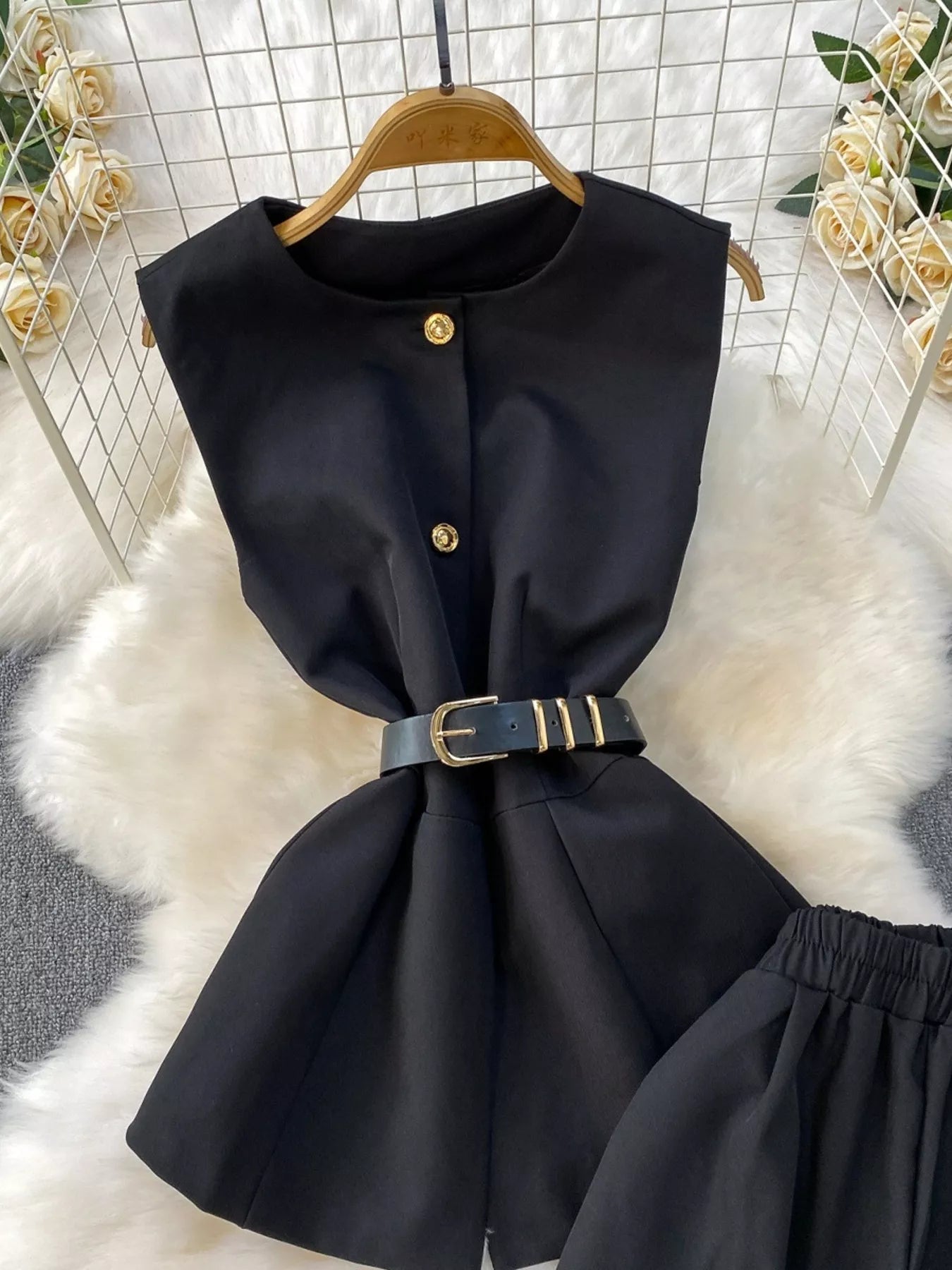Sleeveless Top and Wide-Leg Pants Set