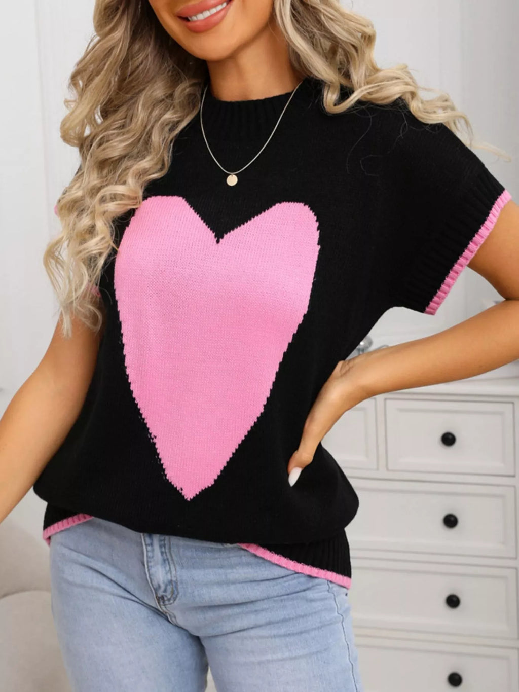 Valentine's Day Heart Graphic Short Sleeve Sweater
