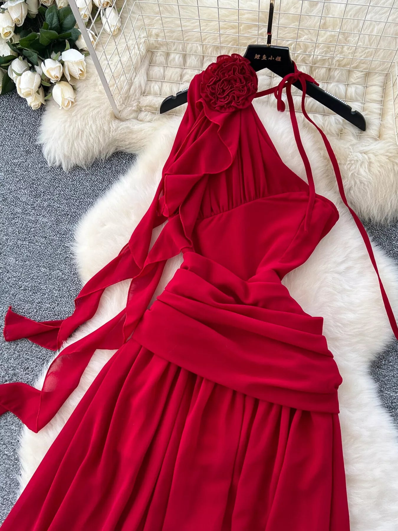 One-Shoulder Floral Decor Dress