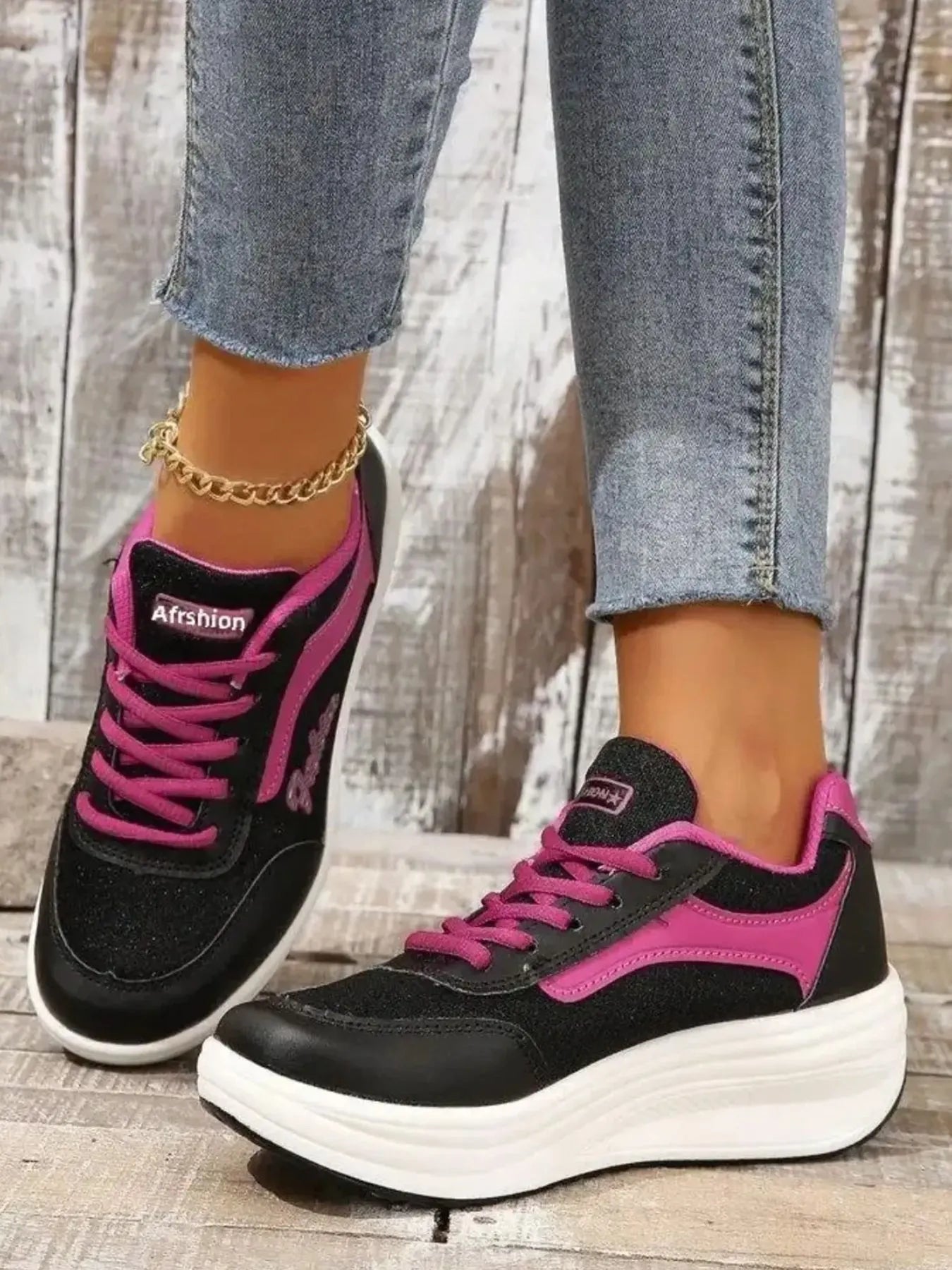 Breathable Lace Up Contrast Mesh Athletic