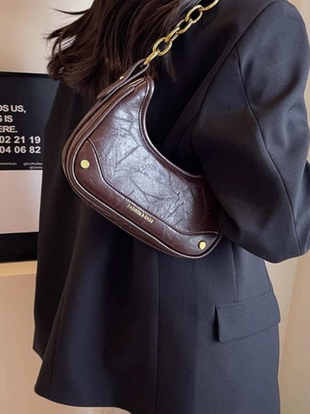 Chain Accent Shoulder Bag