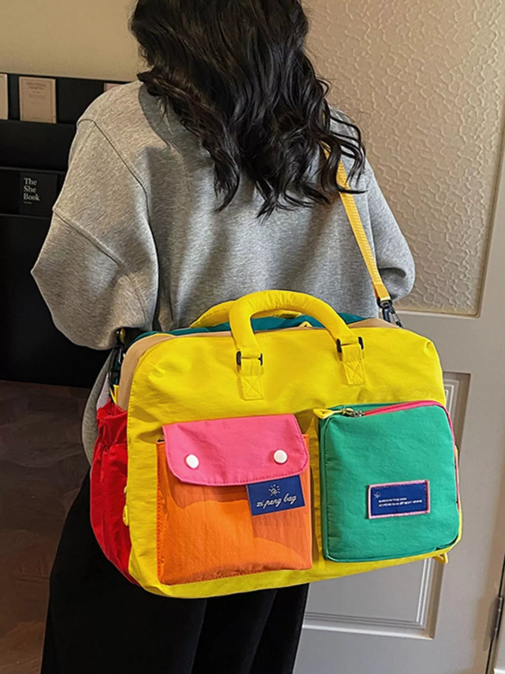 Duffel Bag with Multiple Pockets