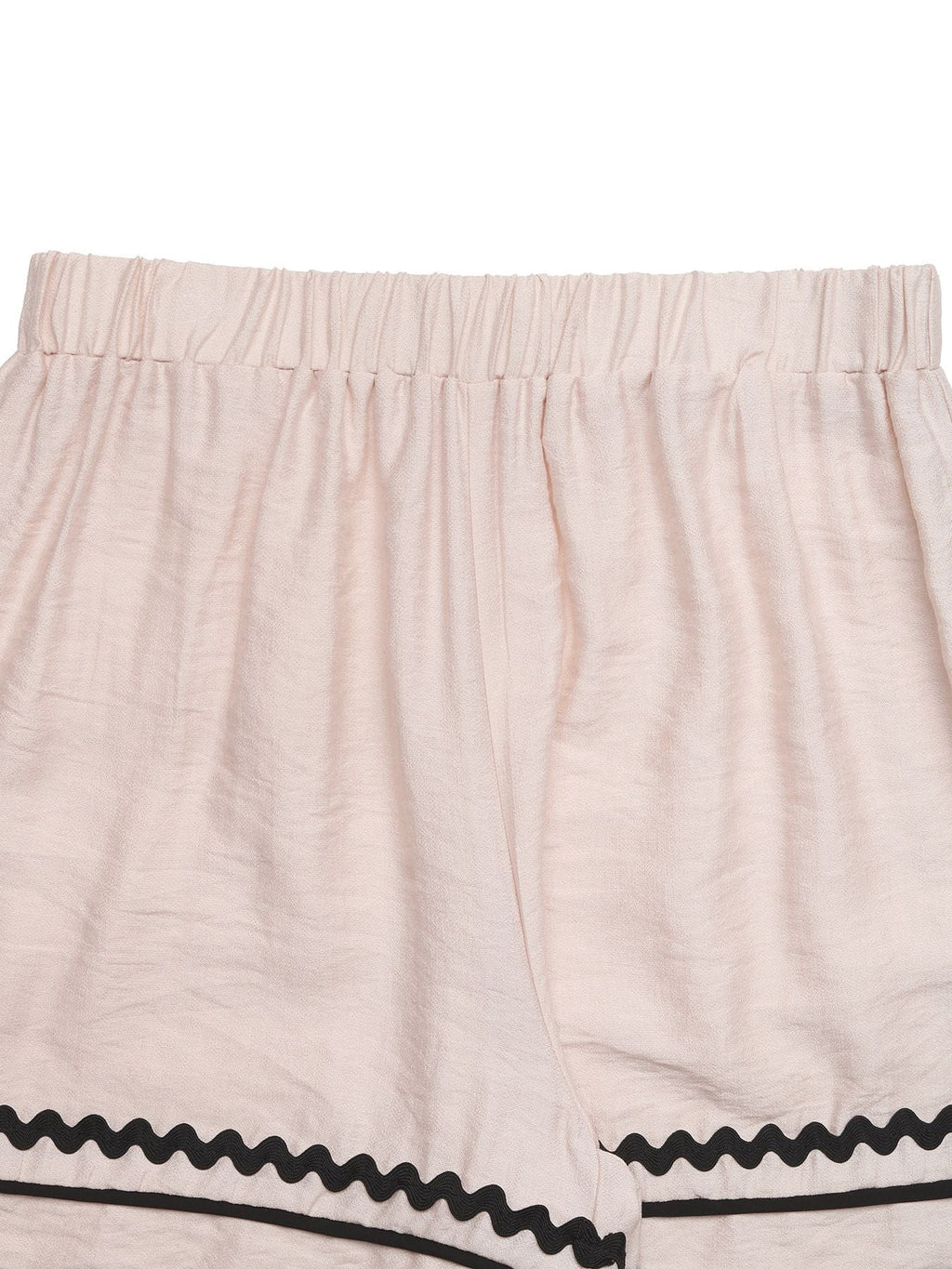 Elastic Waist Wavy Trim Casual Shorts