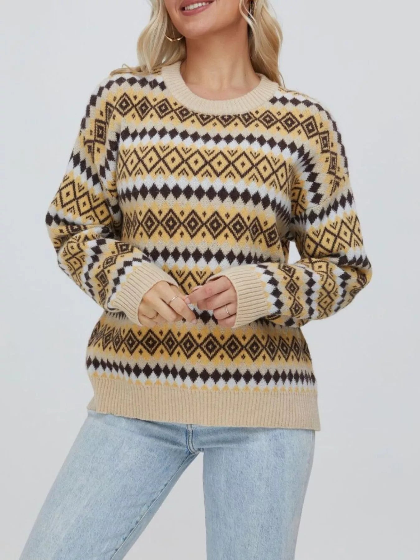 Geometric Pattern Round Neck Sweater