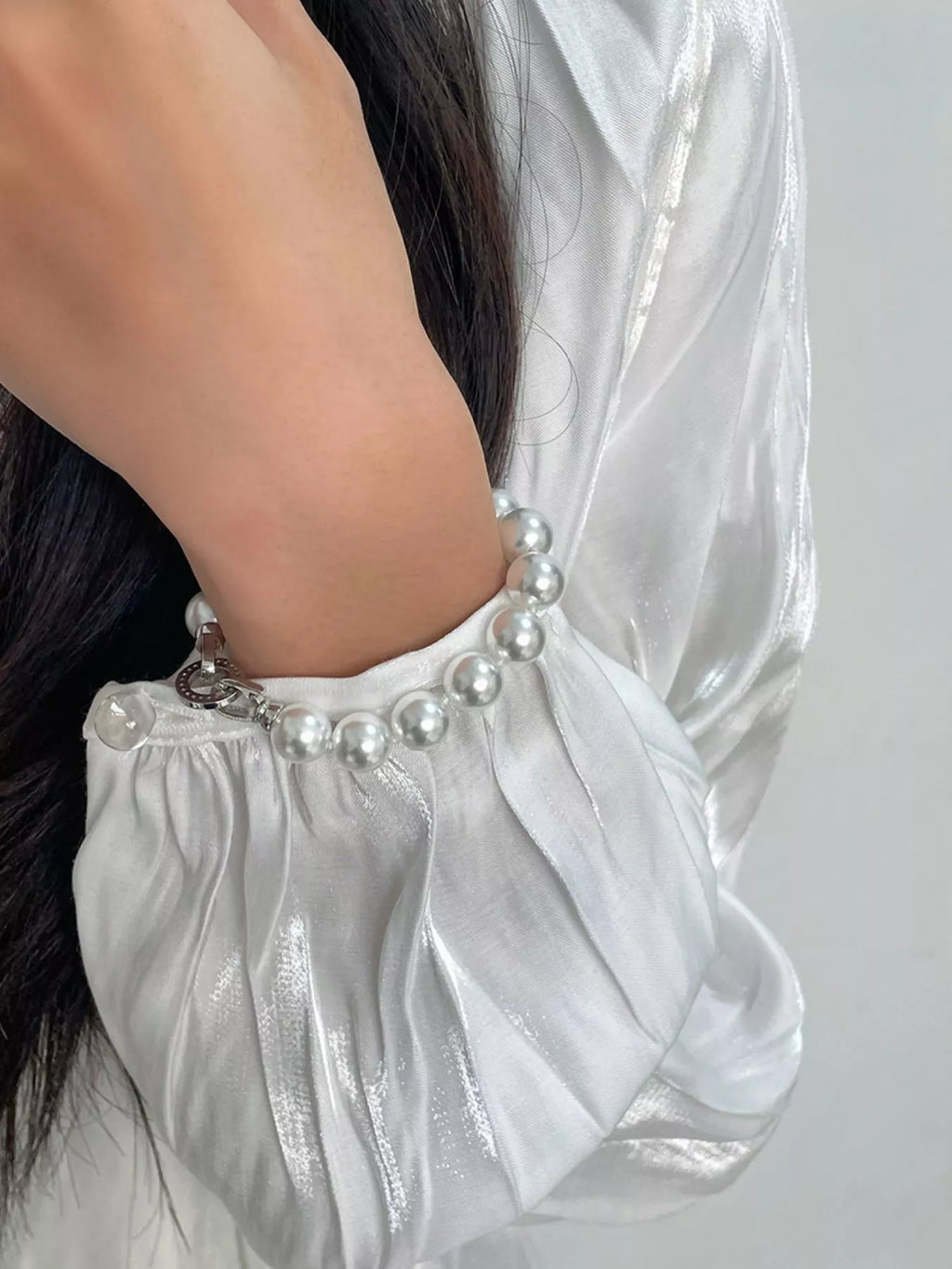 Pearl Beaded Bracelet with Clasp