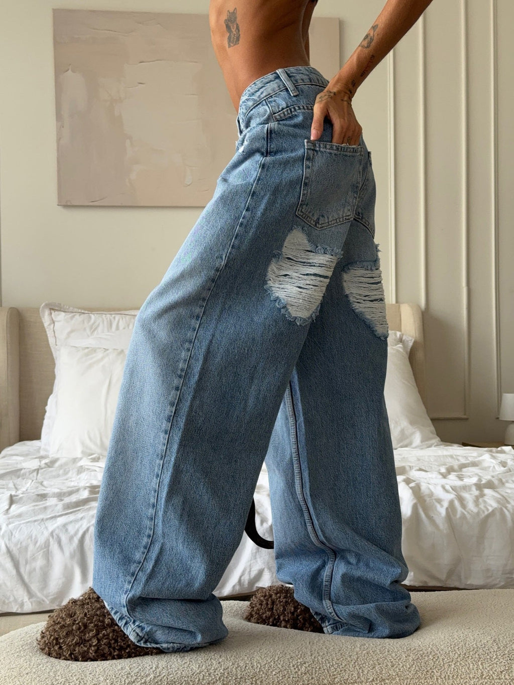 Wide Leg Washed Jeans