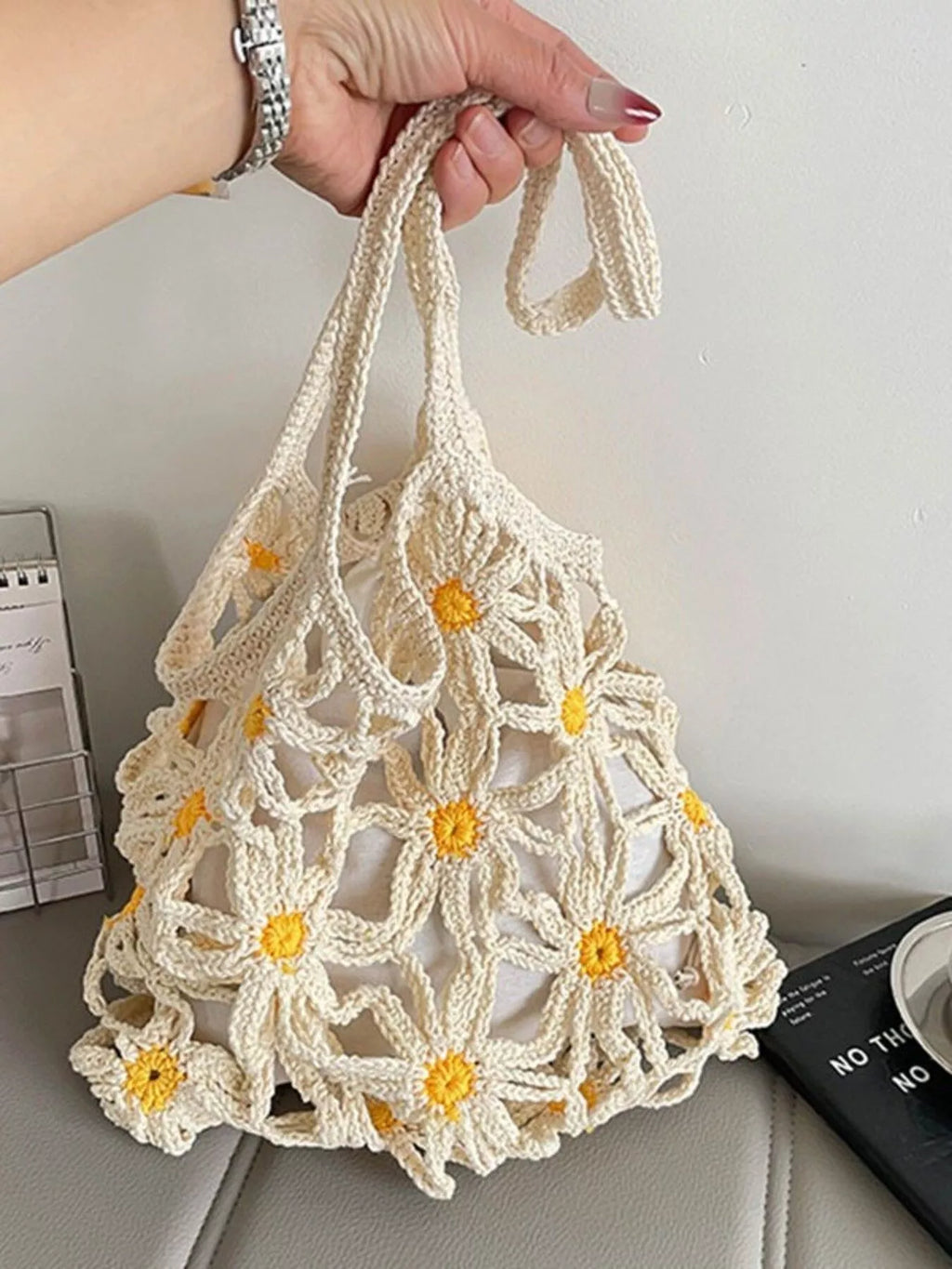 Daisy Crochet Shoulder Bag