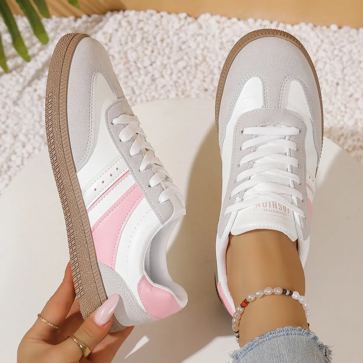 Round Toe Lace Up Sneakers