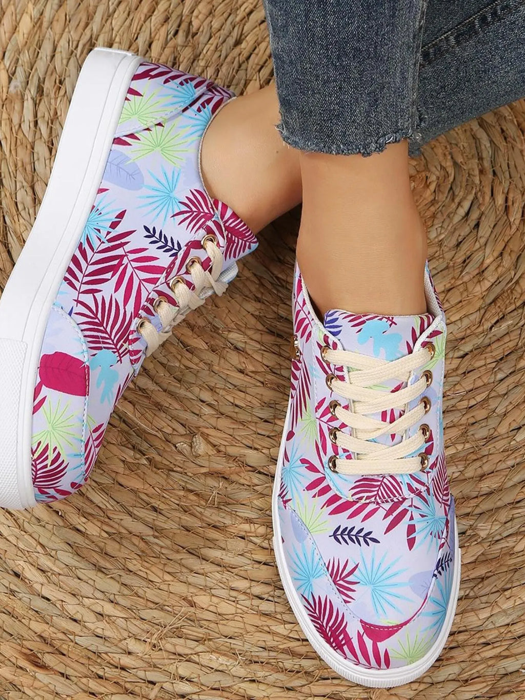 Tropical Leaf Print Canvas Sneakers