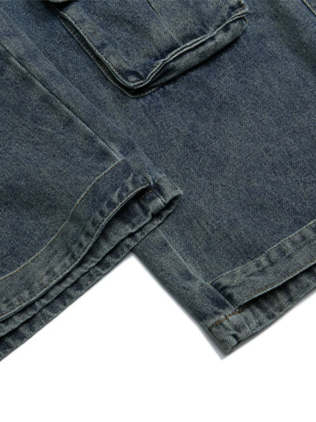 Men's Wide Leg Cargo Jeans