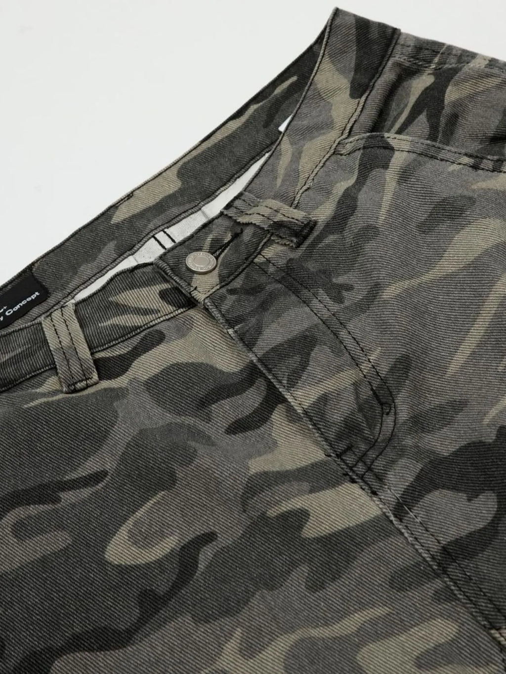 Men's Camouflage Cargo Capri Jeans