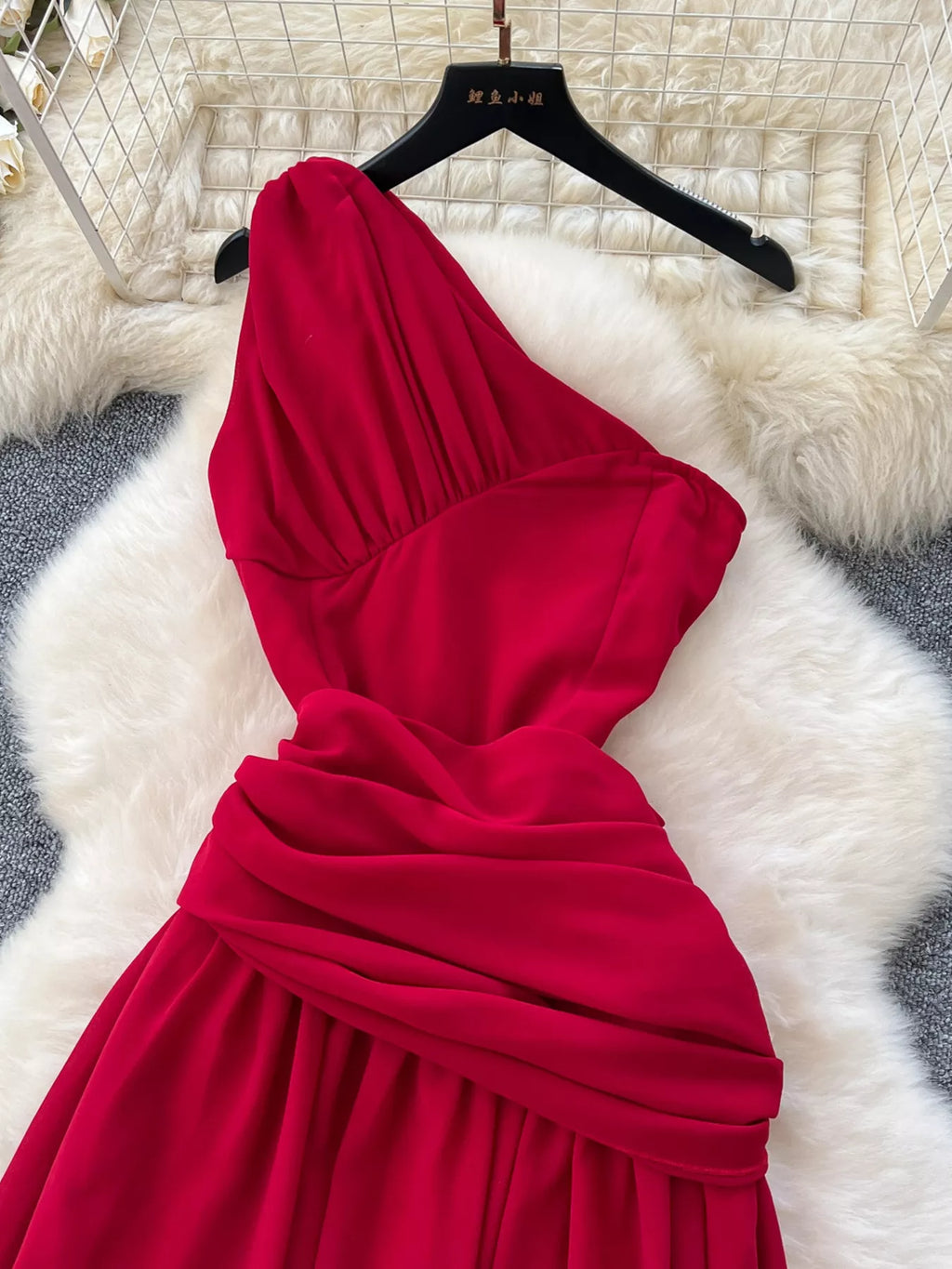 One-Shoulder Floral Decor Dress