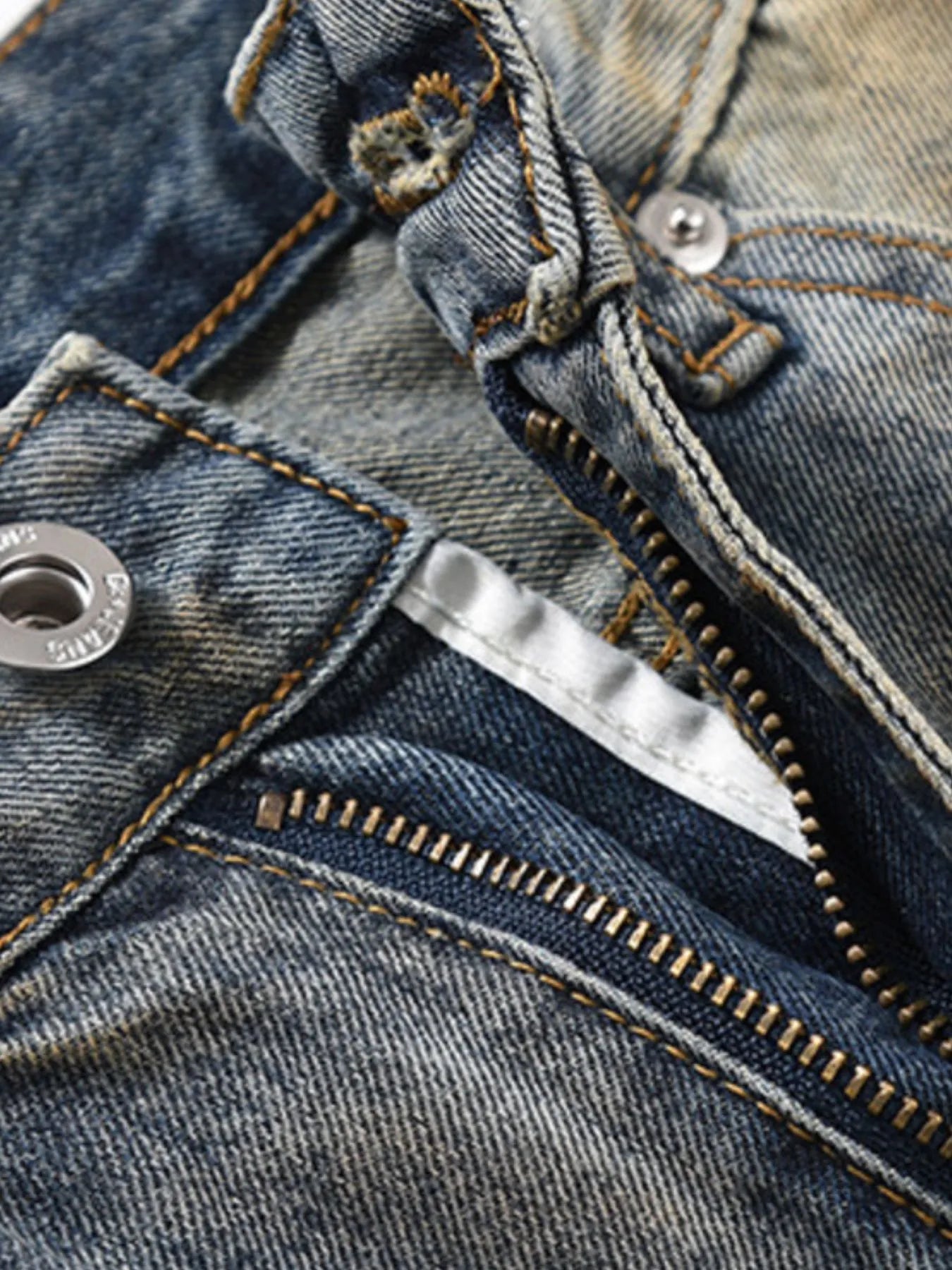 Men's Distressed Bleached Loose Fit Jeans
