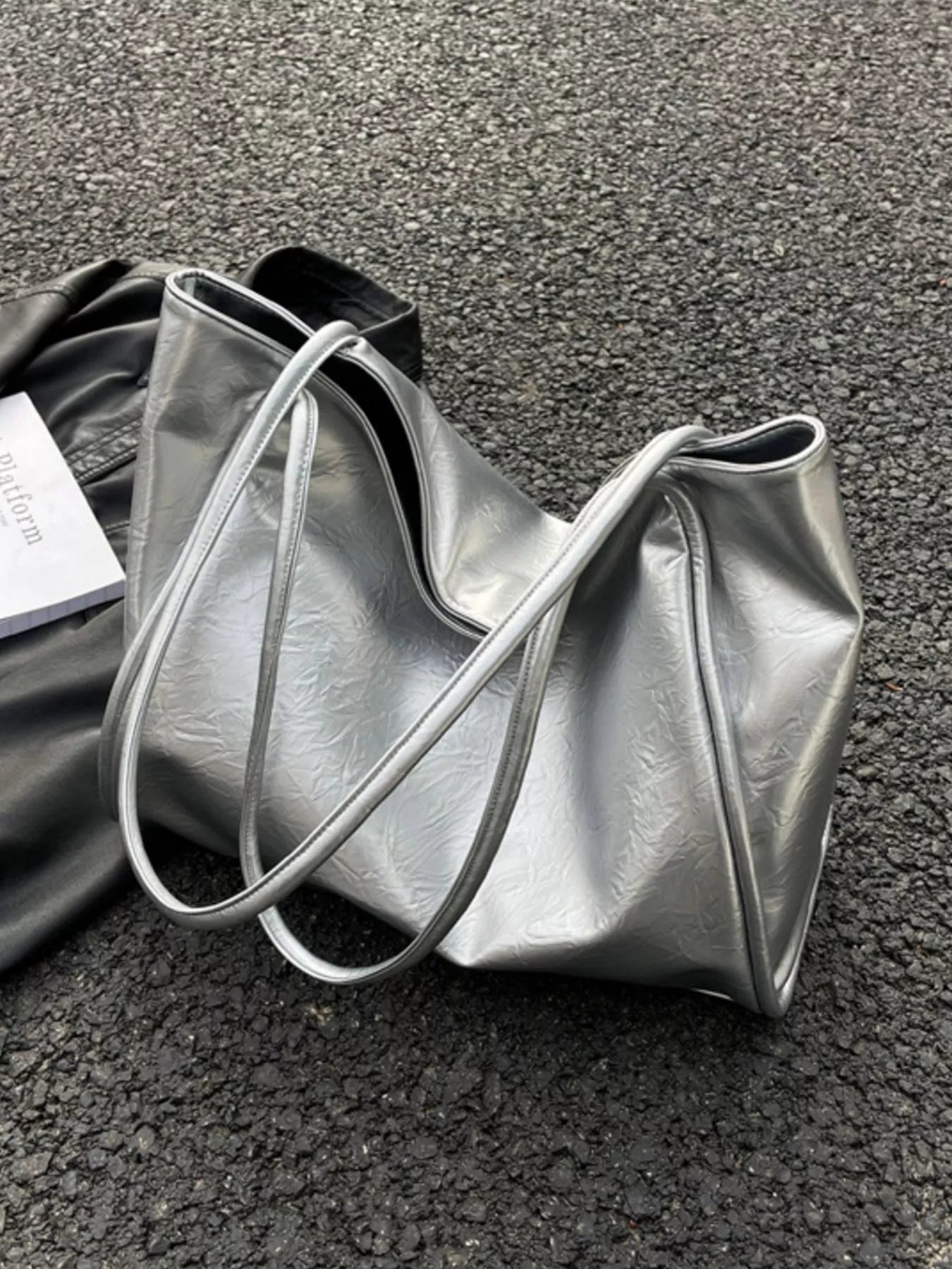 Large Capacity Shoulder Bag