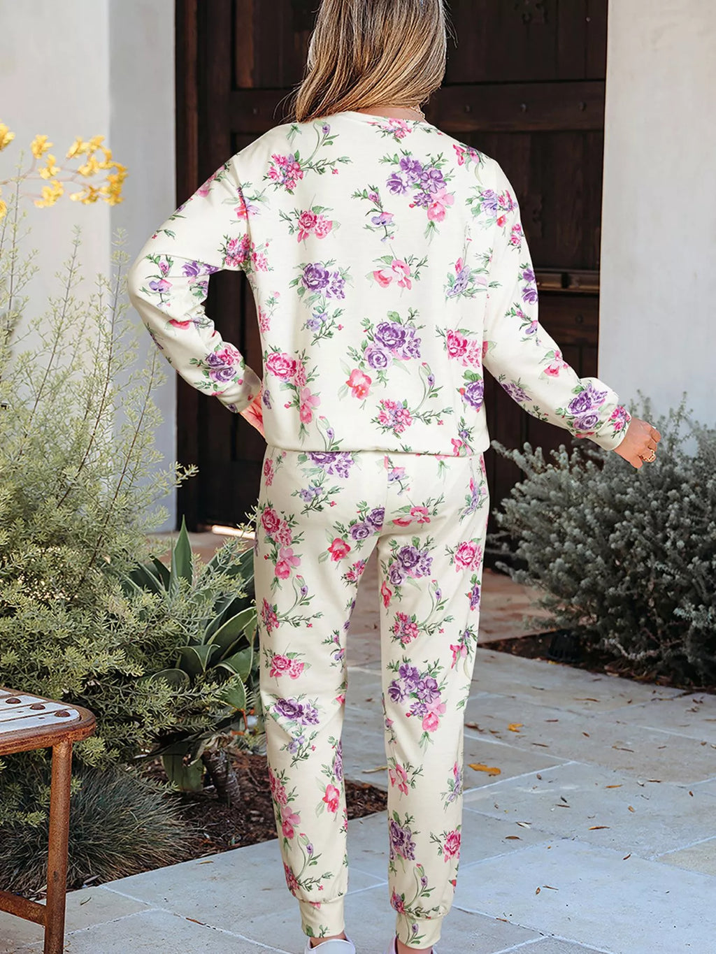 Floral Print Round Neck Top and Drawstring Pants Lounge Set