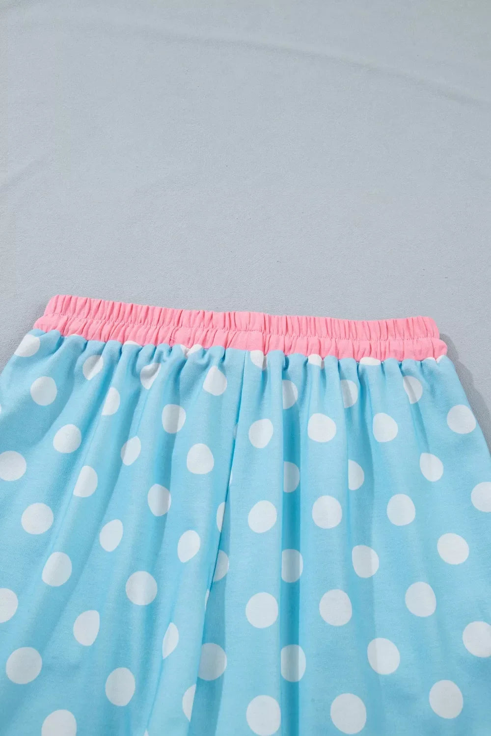 Polka Dot Contrast Trim Top and Drawstring Shorts Set