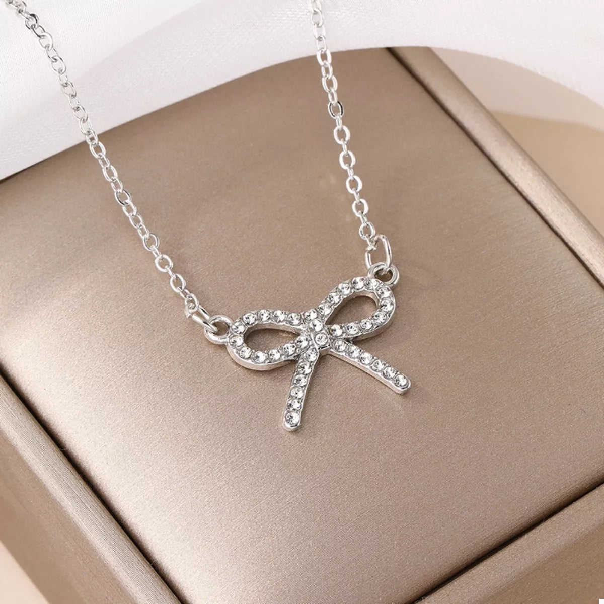 Bowknot Pendant Necklace