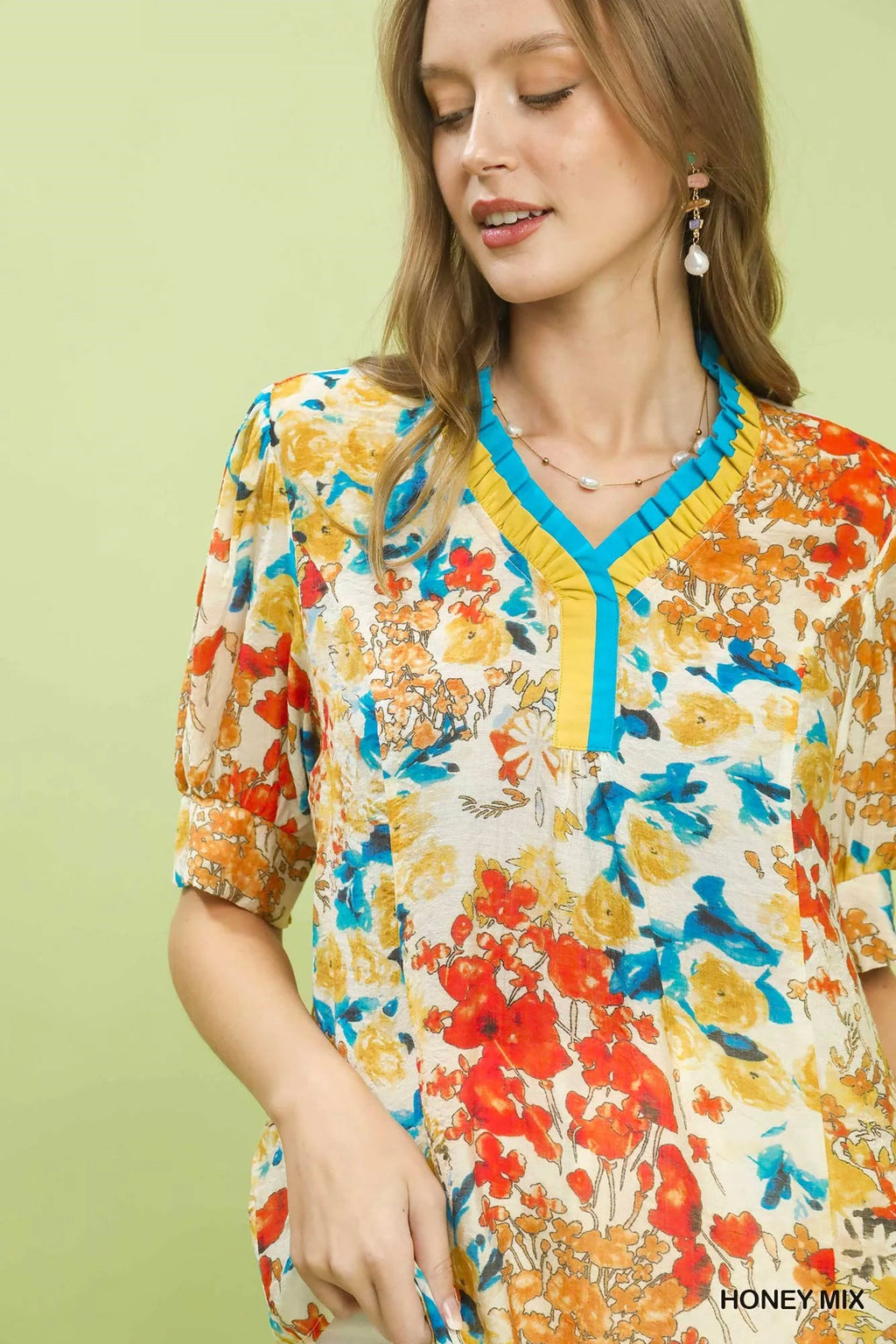 Umgee Floral Contrast Pleat Neck Top