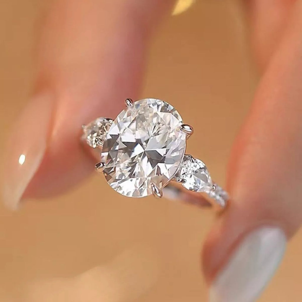 2 Carat 925 Sterling Silver Moissanite Oval Ring