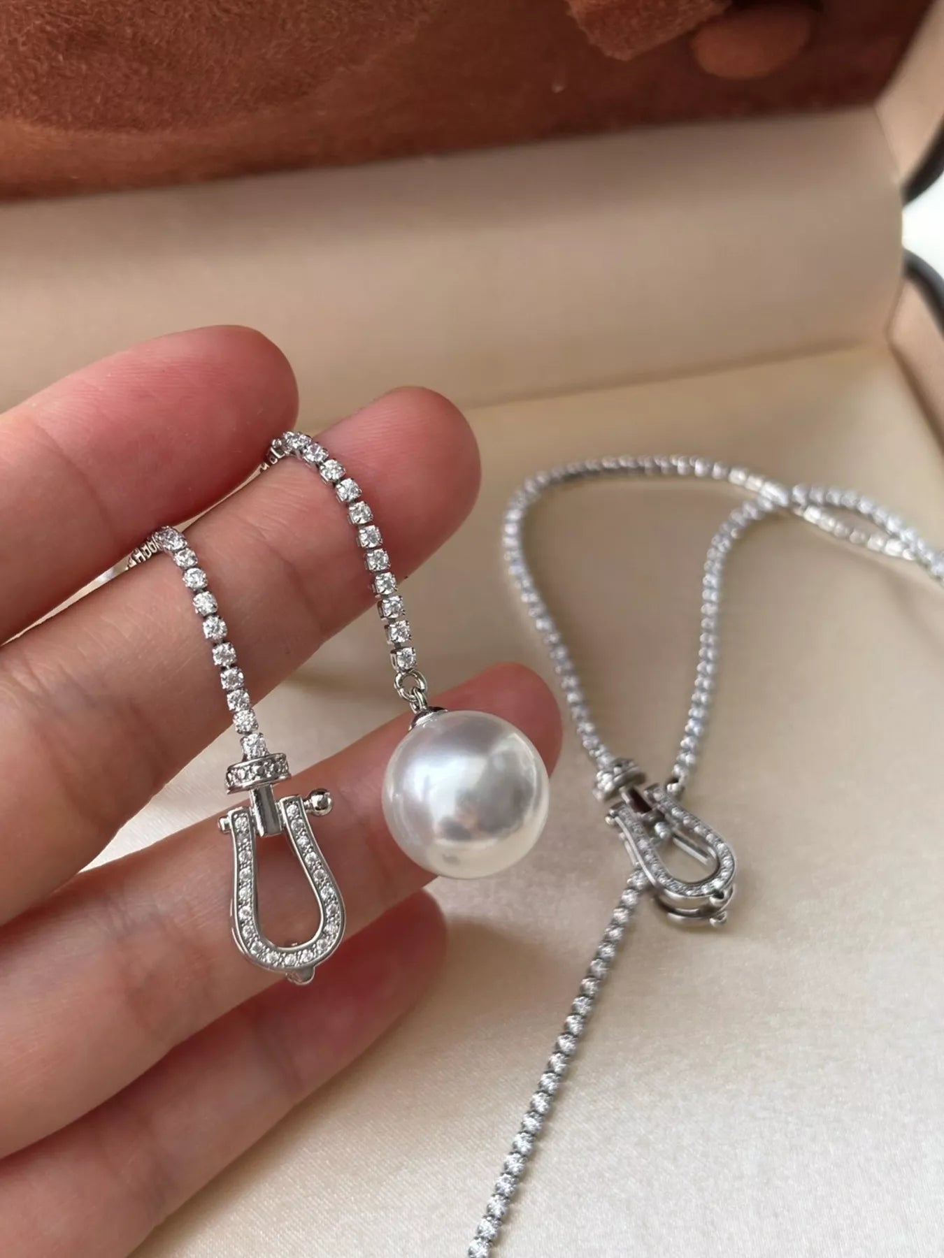 Alloy Pearl Drop Y-Necklace