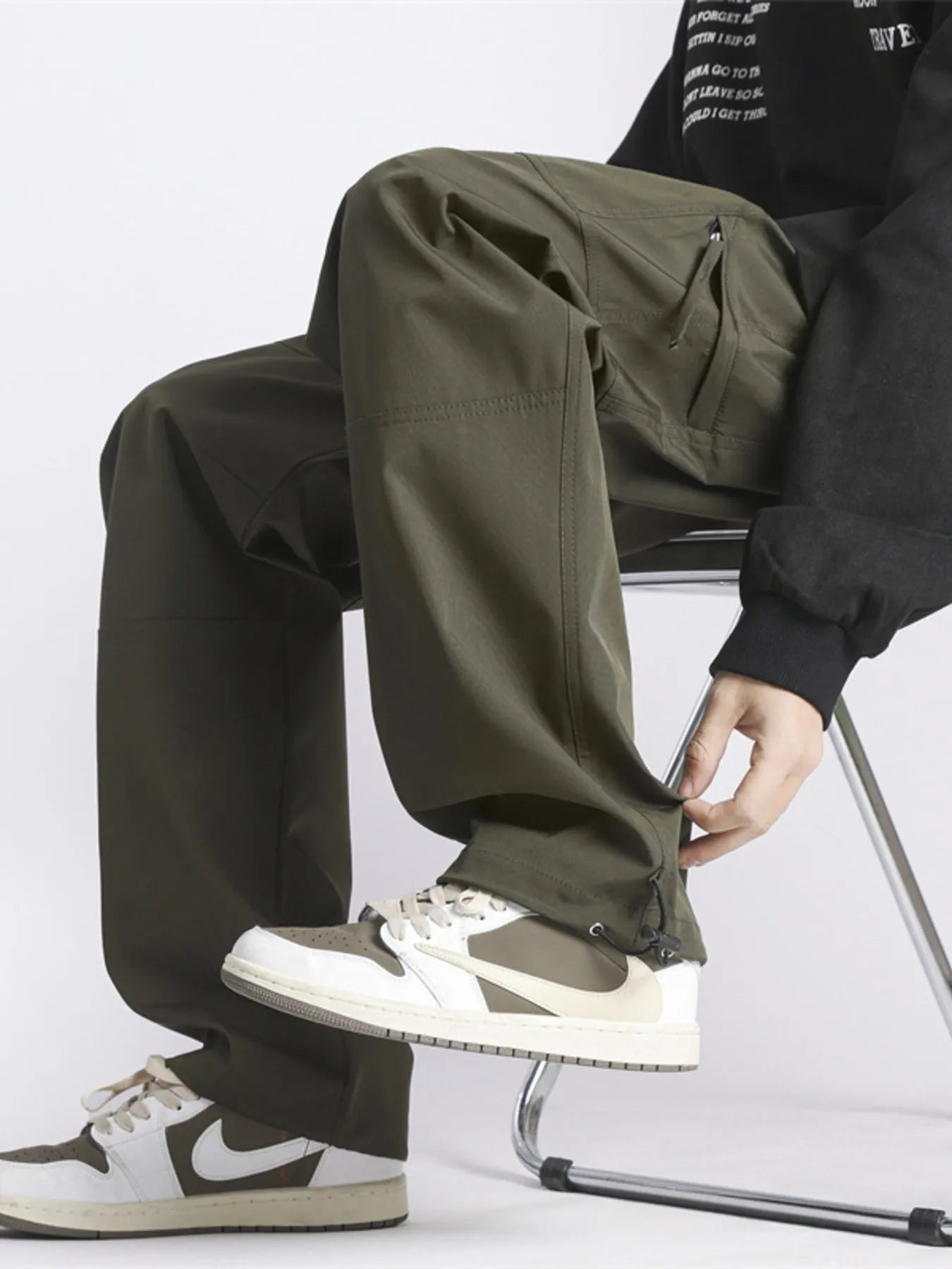 Men's Full Size Relaxed Fit Cargo Pants with Pockets Plus Size