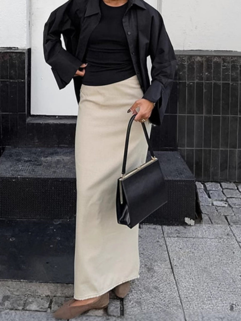 Slit Midi Skirt
