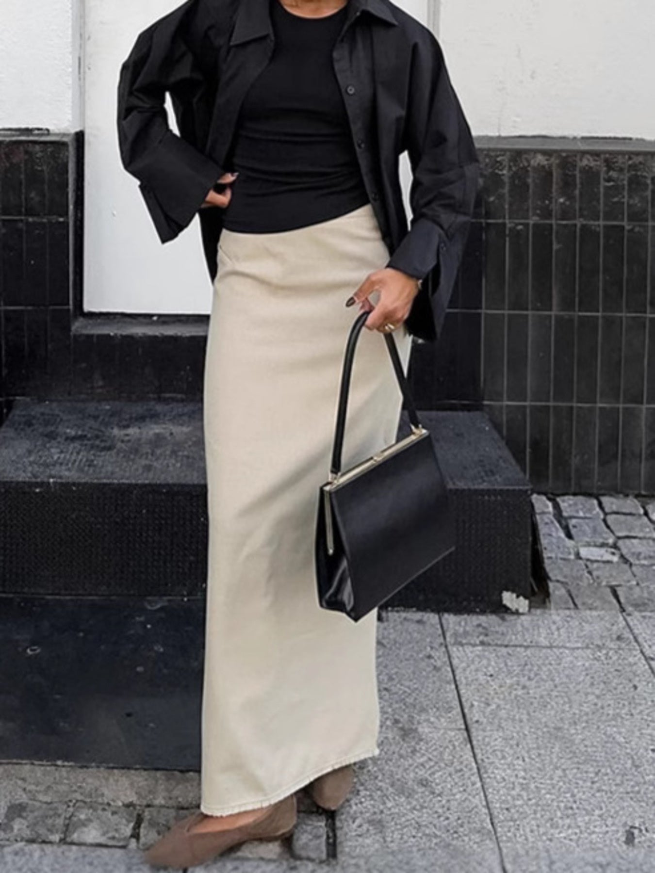 Slit Midi Skirt