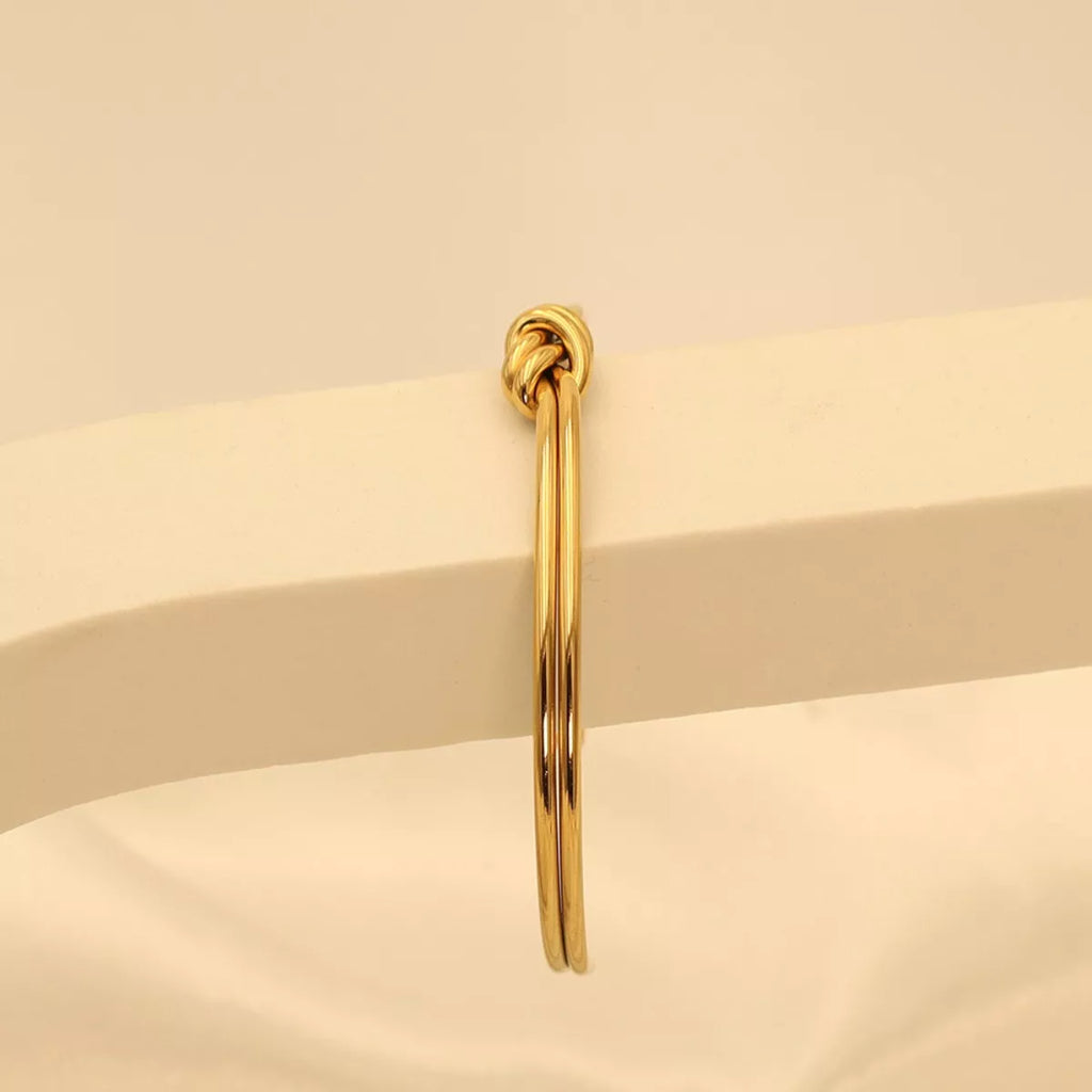 18K Gold-Plated Knot Open Bracelet