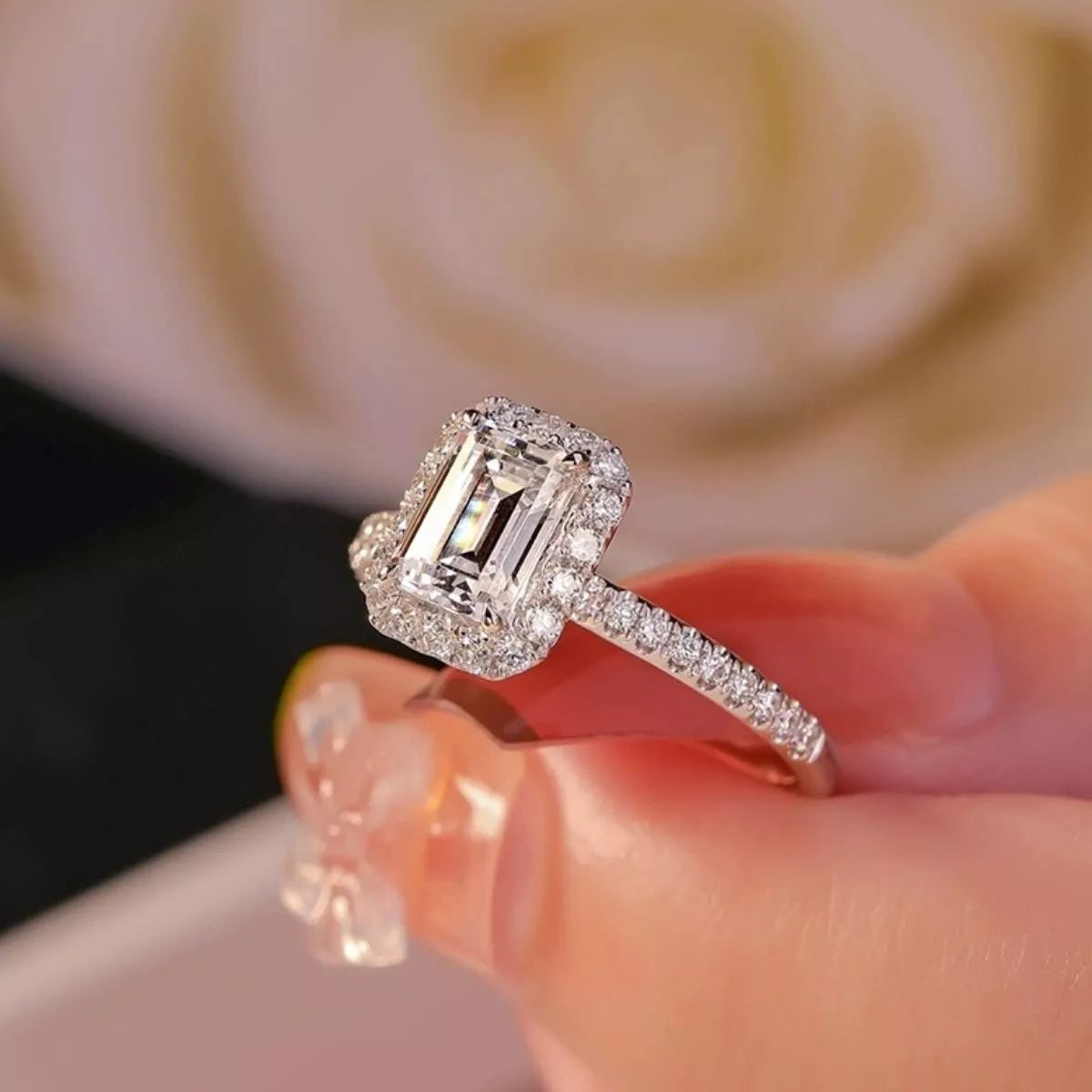 1 Carat Moissanite 925 Sterling Silver Ring
