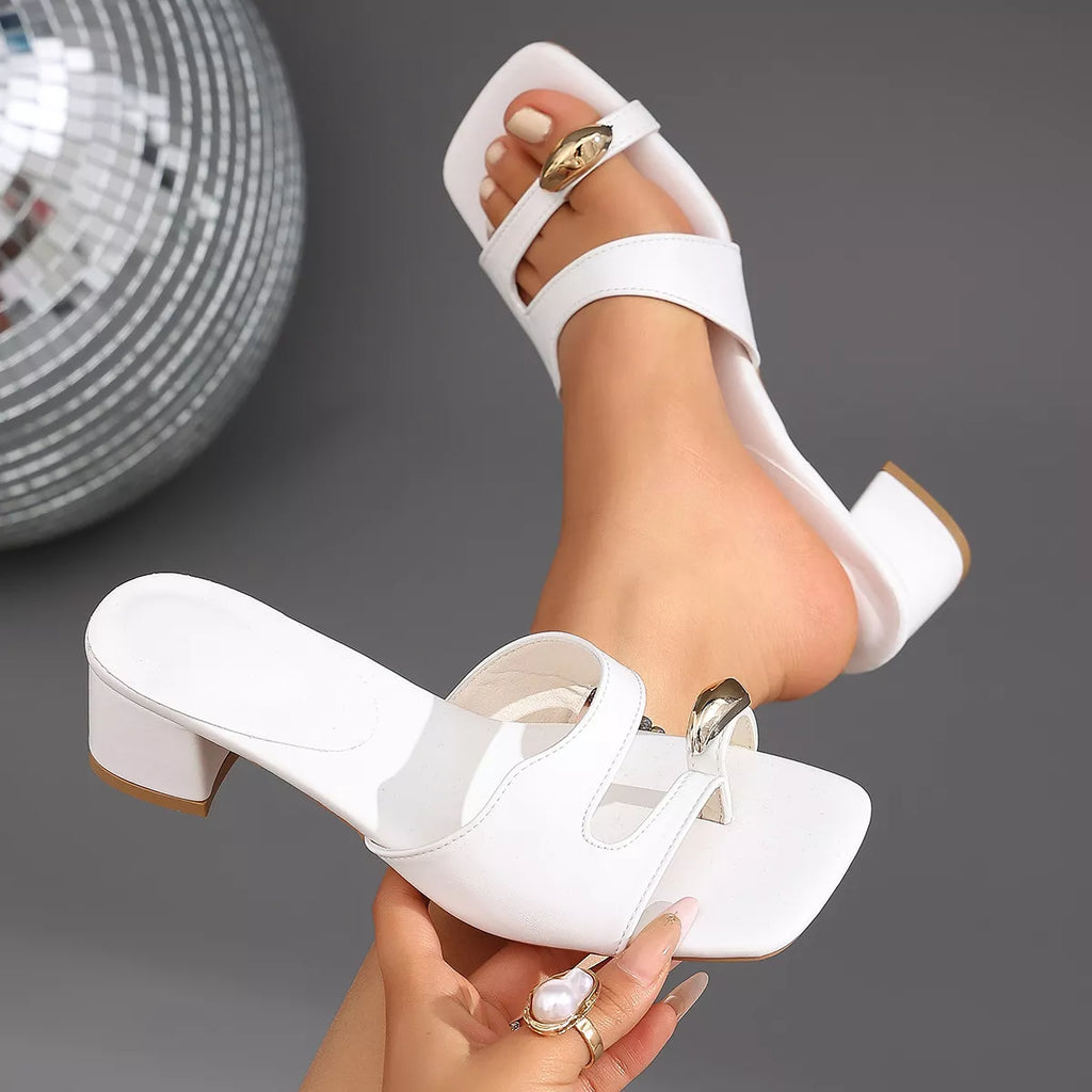 Chunky Heel Toe Ring Sandals