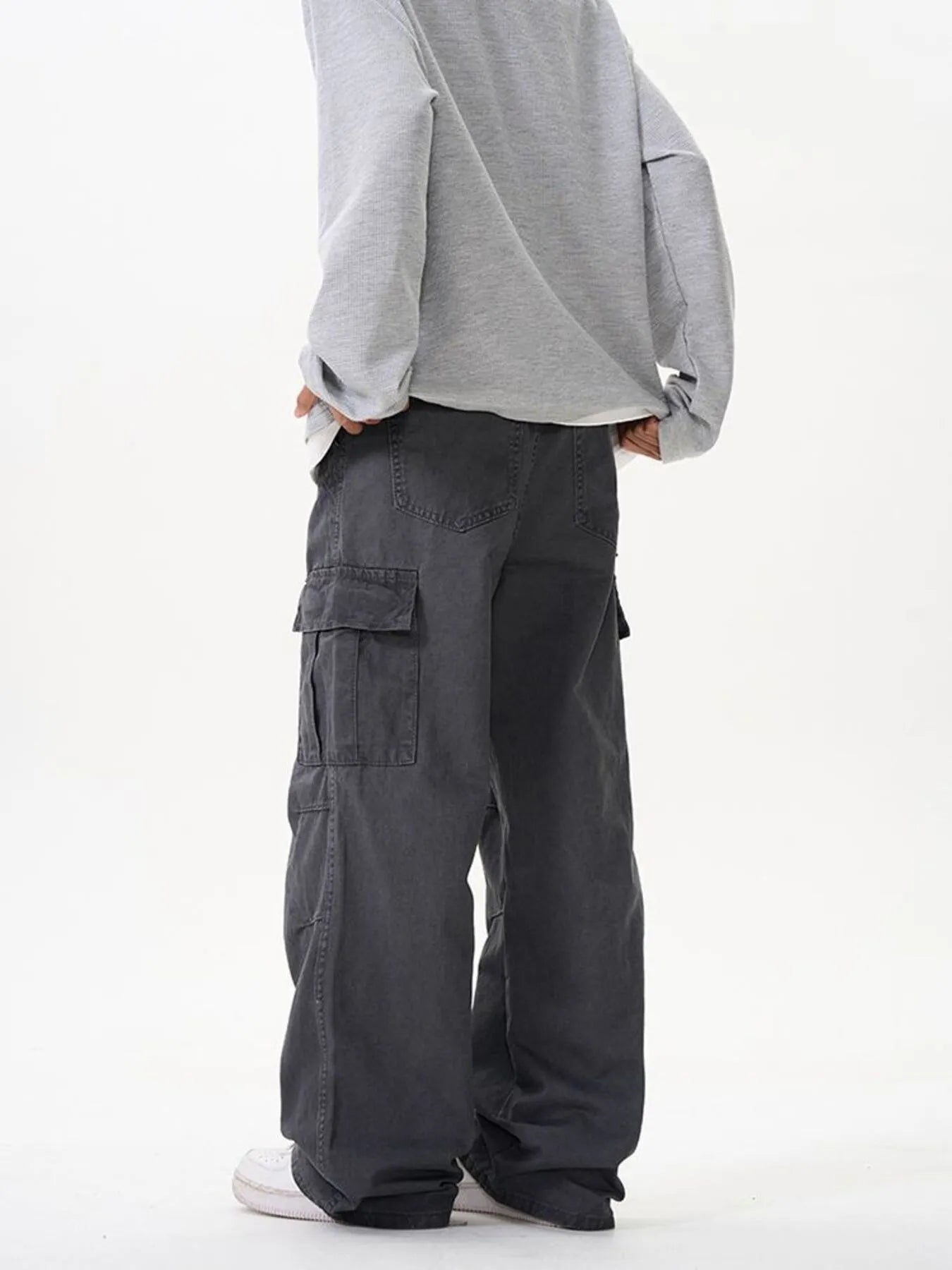 Men's Wide Leg Cargo Pants