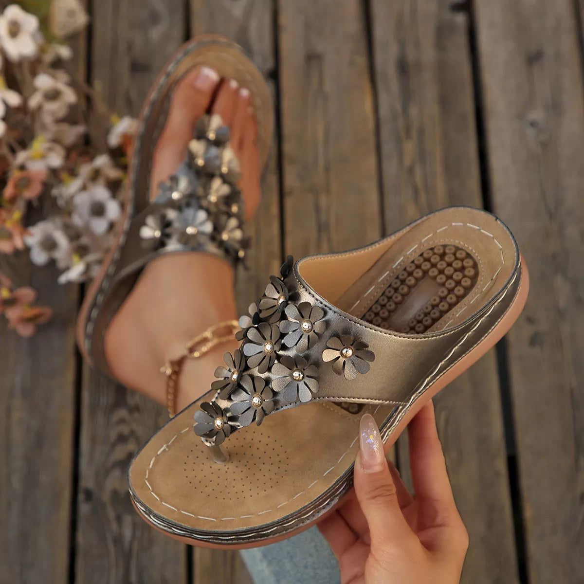 Toe Post Flats Sandals