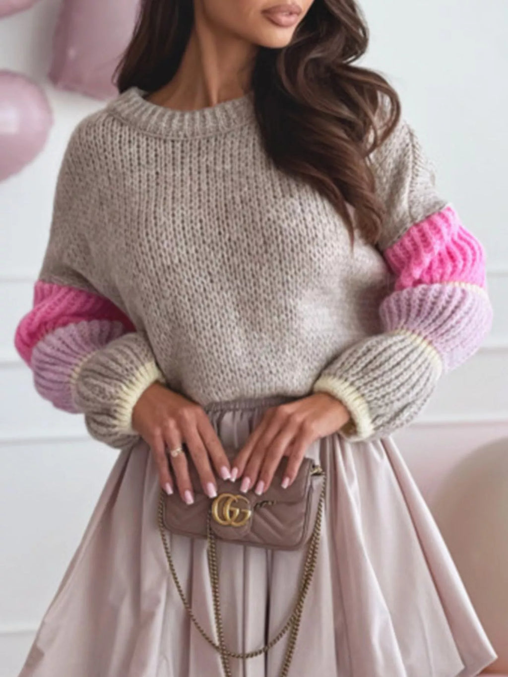 Color Block Round Neck Sweater