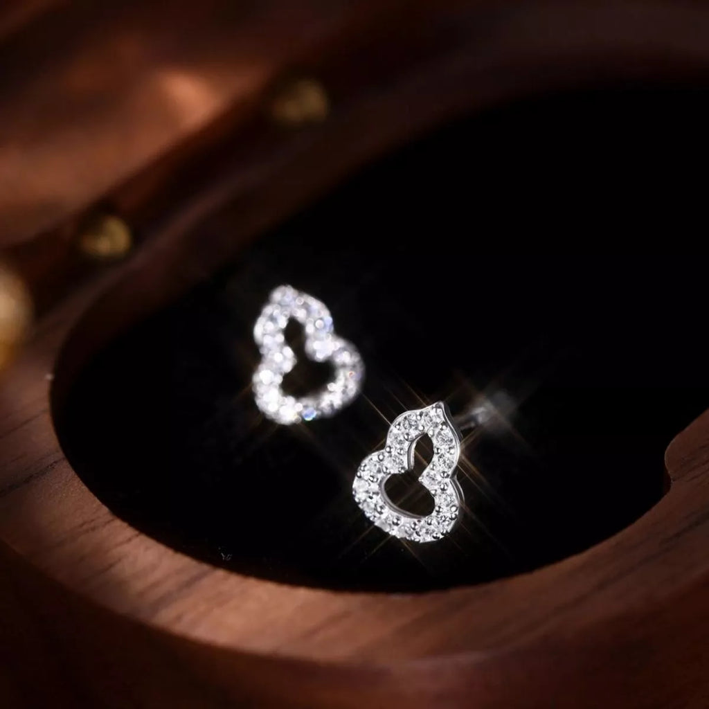 Gourd Shaped Stud Earrings