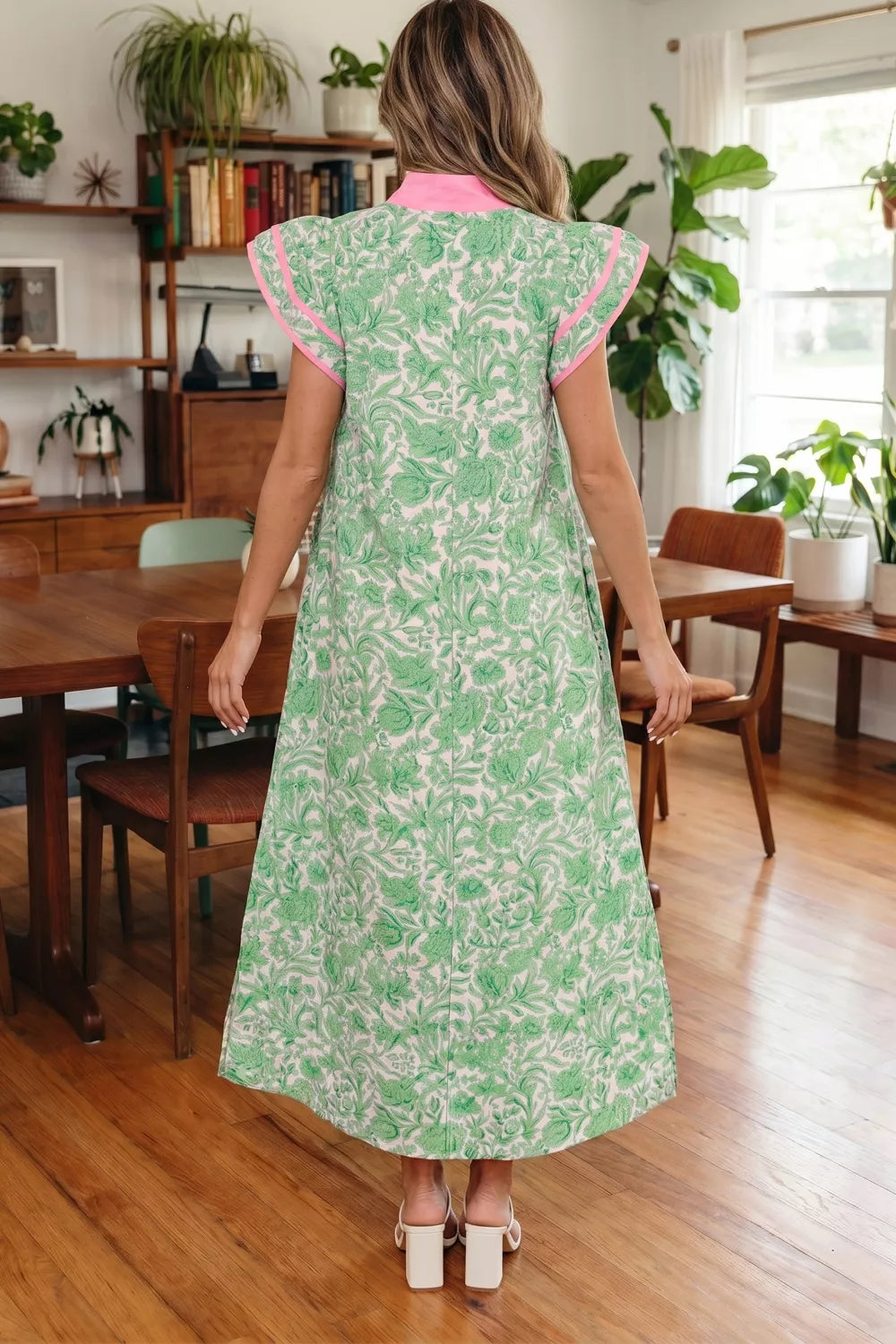 Contrast Trim Flutter Sleeve Floral Midi Dress