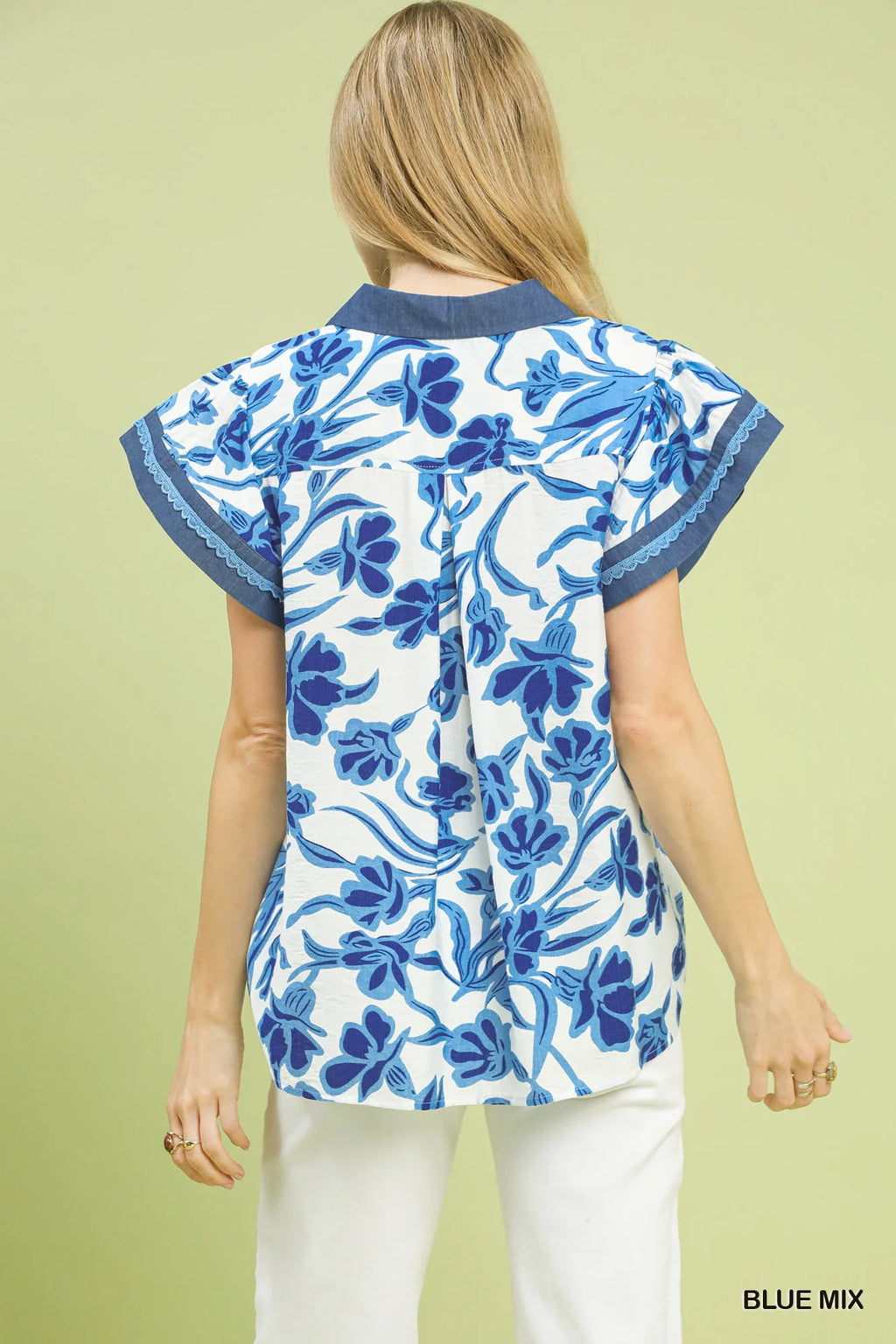 Umgee Floral Split Neck Top