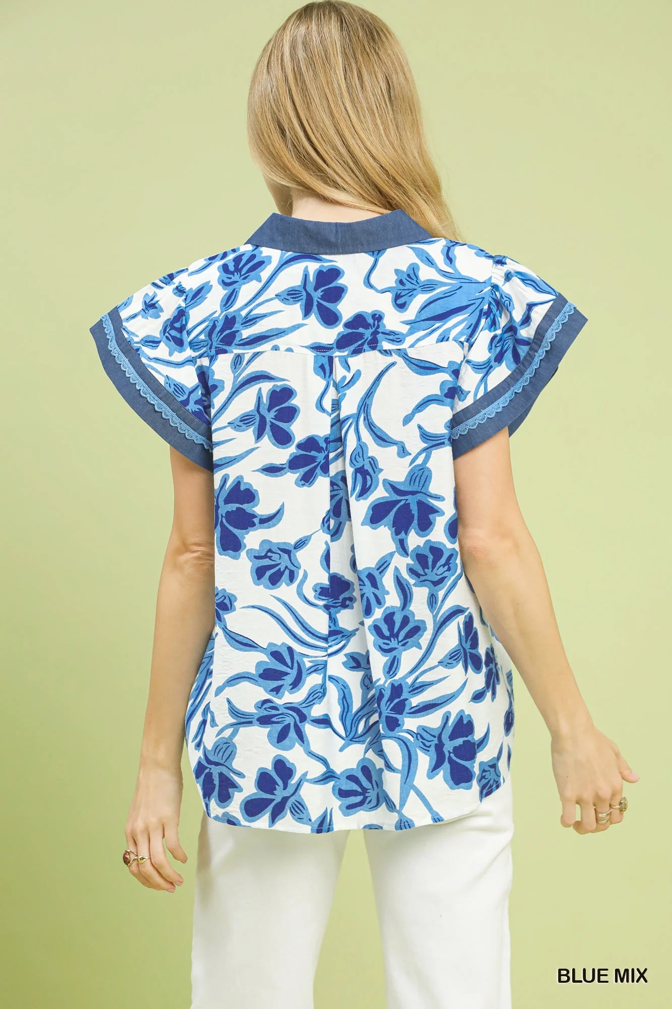 Umgee Floral Split Neck Top