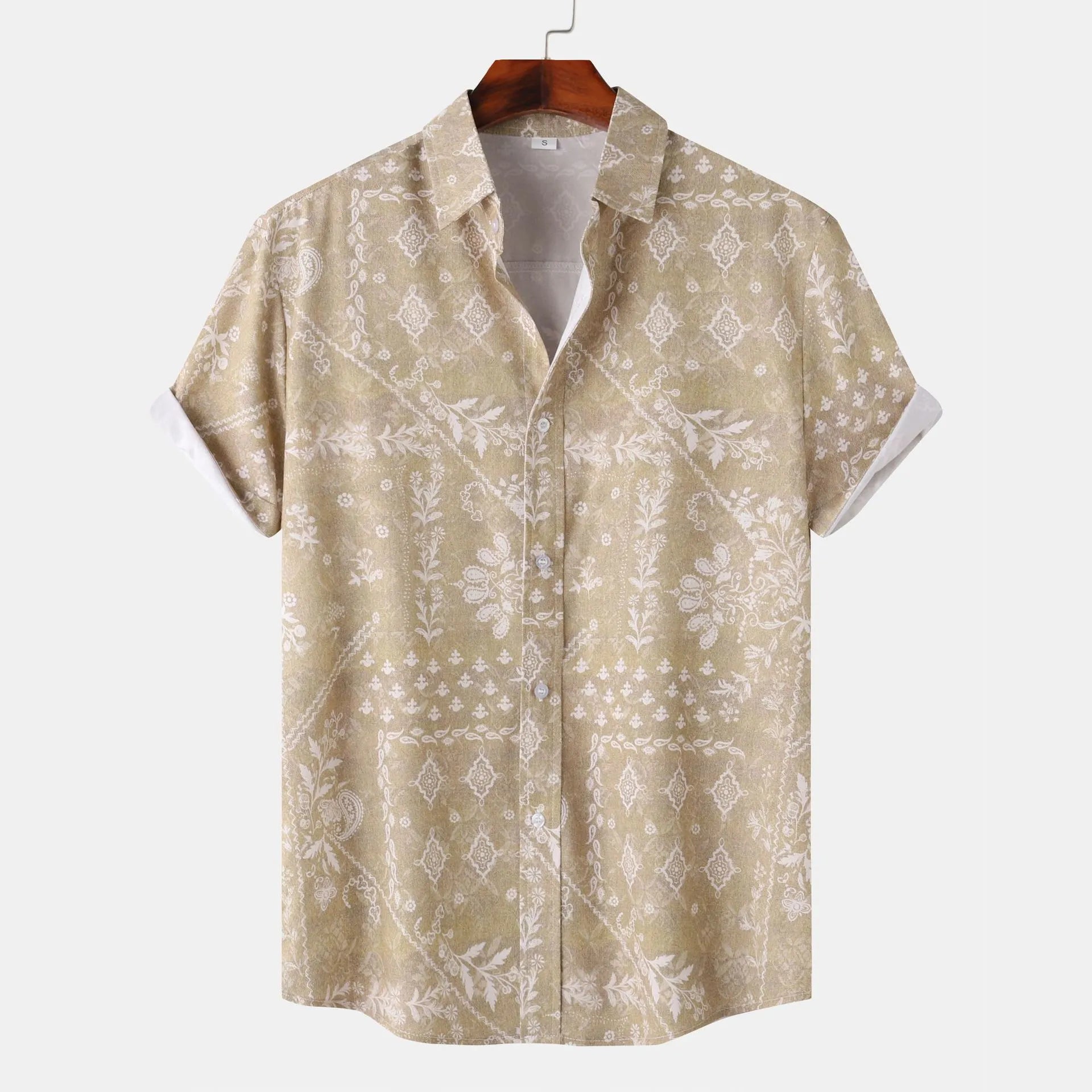 Men's Printed Short Sleeve Button-Up Shirt