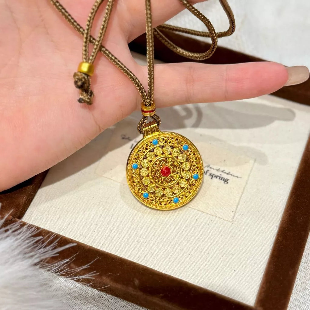18K Gold-Plated Round Pendant Necklace