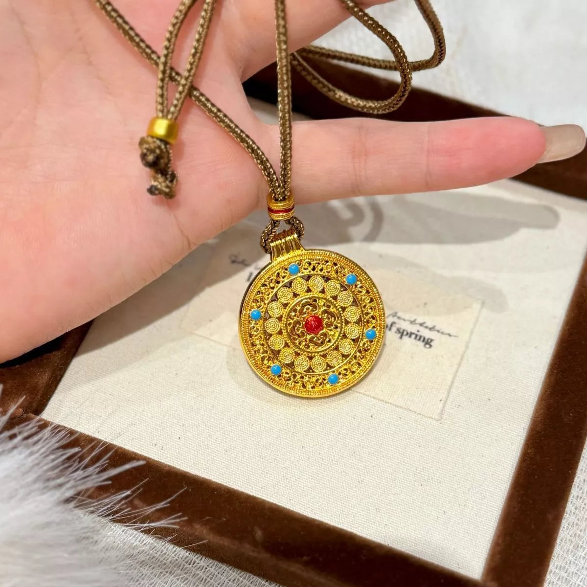 18K Gold-Plated Round Pendant Necklace