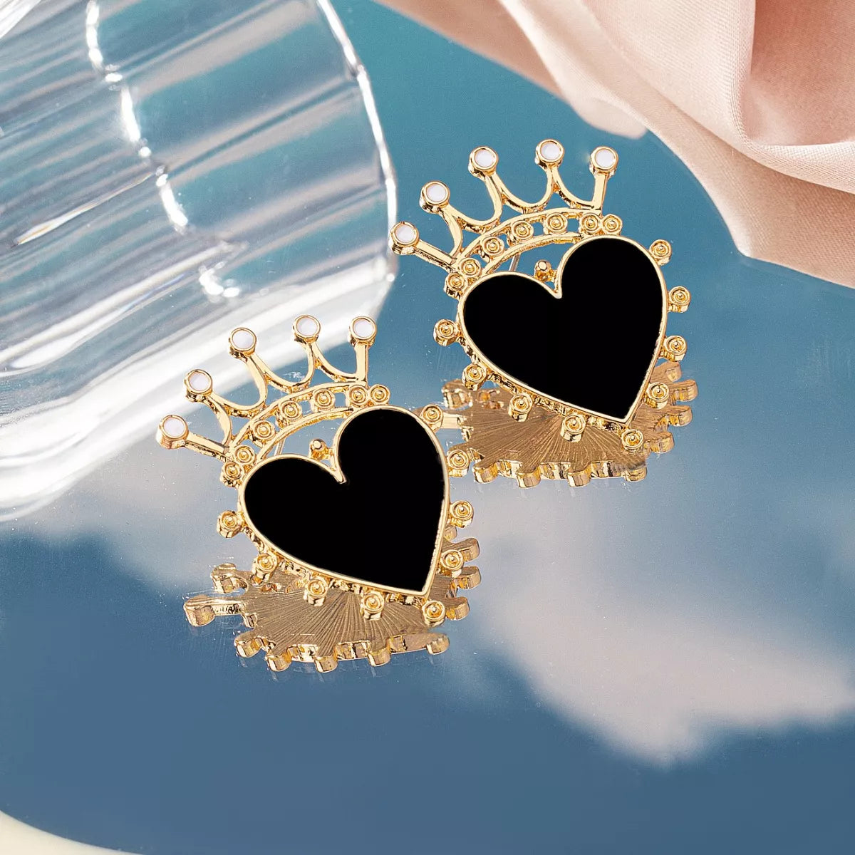 Crown Heart Stud Earrings