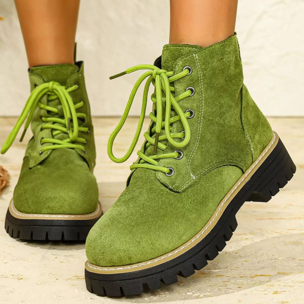Round Toe Lace Up Boots