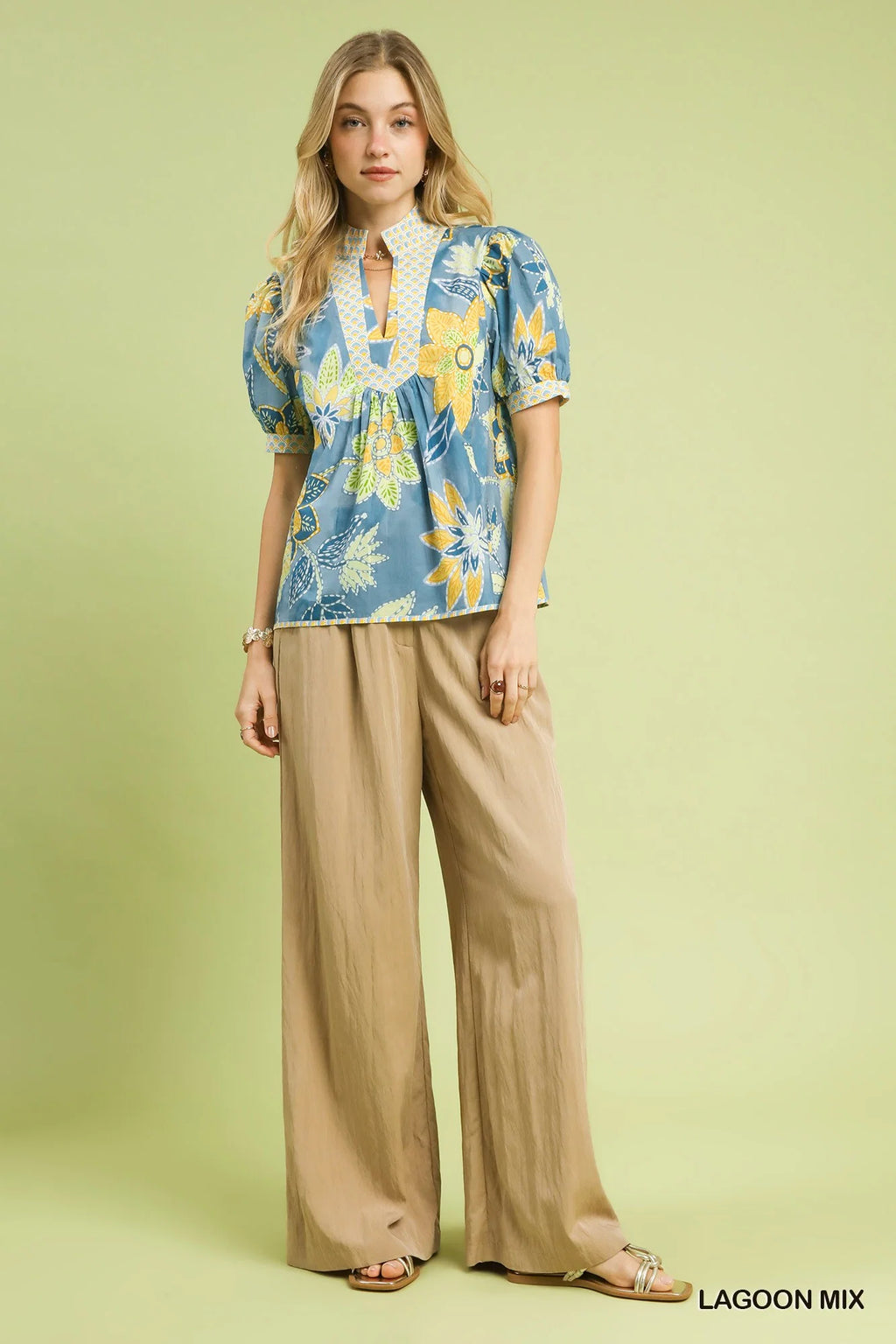 Umgee Mixed Abstract Print Puff Sleeve Blouse